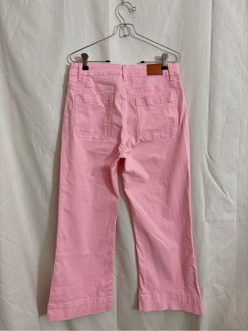 Luvamia Pink Wide Leg Cropped Jeans Medium High Rise Patch Pocket NWT - Picture 3 of 6
